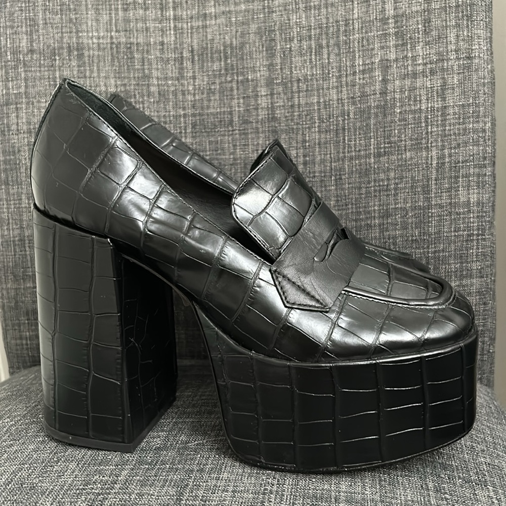 SCHUTZ Black Croc-Embossed Platform Loafer 8.5 - Picture 5 of 9